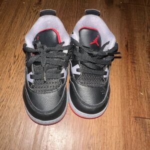 TODDLER AIR JORDAN RETRO 4